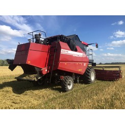 Продажа зерноуборочных комбайнов GS8 PRO и другой коммунальной и сельскохозяйственной техники с доставкой в регионы РФ. Выгодные условия для фермеров. Гарантийное и сервисное обслуживание. Звоните!  ГК АгроТехноПарк