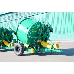 Измельчитель рулонов грубых кормов ИРК-145