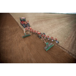Продажа оборотных плугов Kverneland RW и другой сельскохозяйственной техники в Московской области, Рязани, Калуге, Туле с доставкой в регионы РФ. Выгодные условия для фермеров. Гарантийное и сервисное обслуживание, запчасти.  АгроТехноПарк