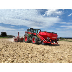 Продажа сеялок навесных пневматических зерновых f-drill compact / maxi и другой сельскохозяйственной техники в Московской области, Рязани, Калуге, Туле с доставкой в регионы РФ. Выгодные условия для фермеров. Сервисное обслуживание. Звоните!  ГК АгроТехноПарк
